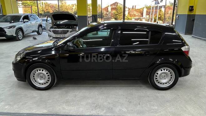 Opel Astra-2