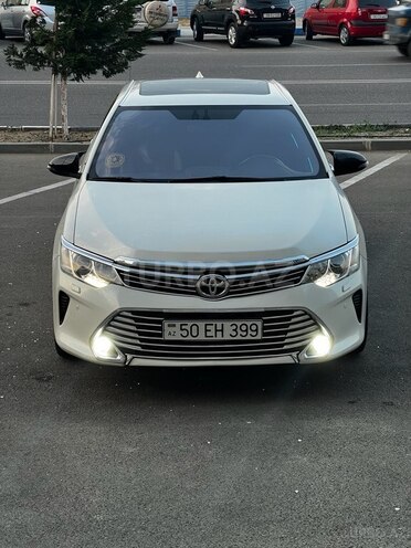 Toyota Camry-8