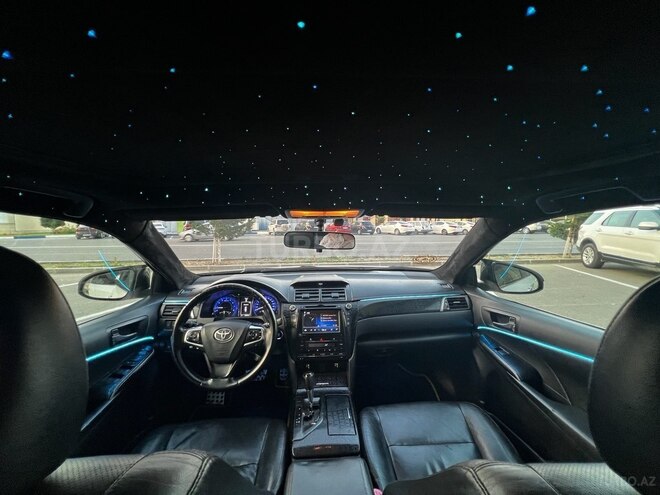 Toyota Camry-16