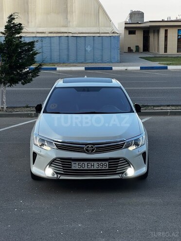Toyota Camry-6