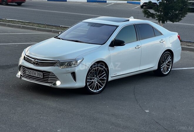 Toyota Camry-7