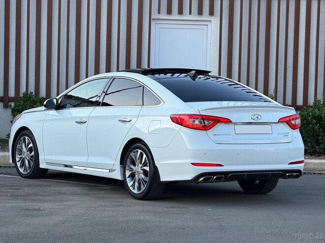 Hyundai Sonata-10