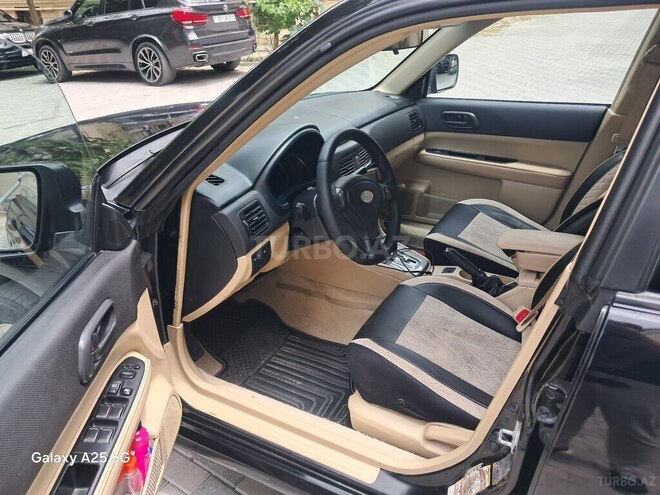 Subaru Forester-13