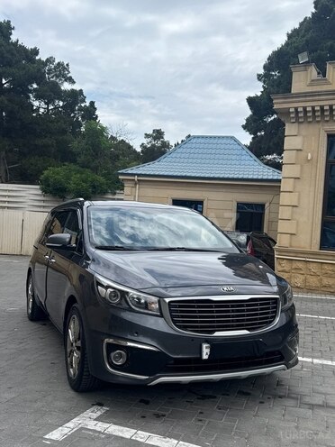 Kia Carnival-20