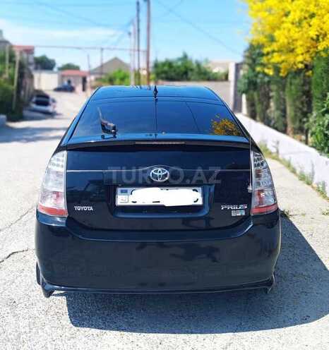 Toyota Prius-3