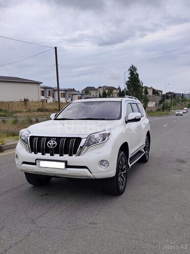 Toyota Land Cruiser Prado-2