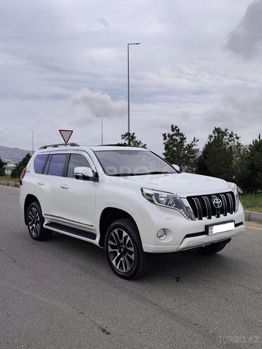 Toyota Land Cruiser Prado-3