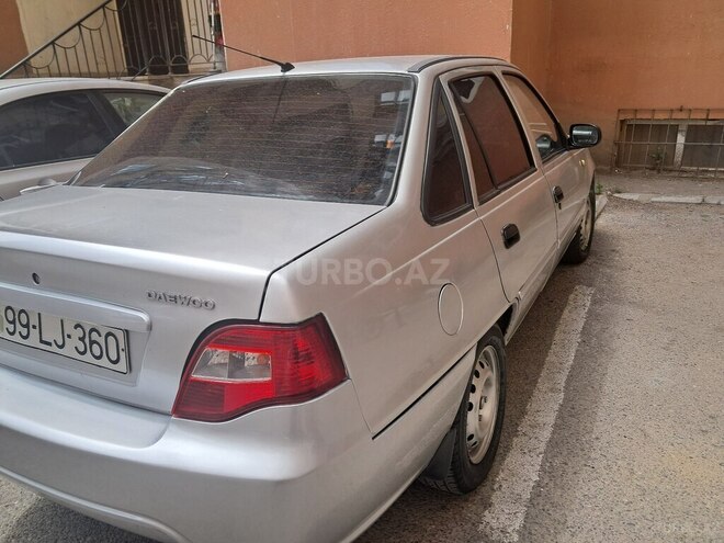 Daewoo Nexia-4