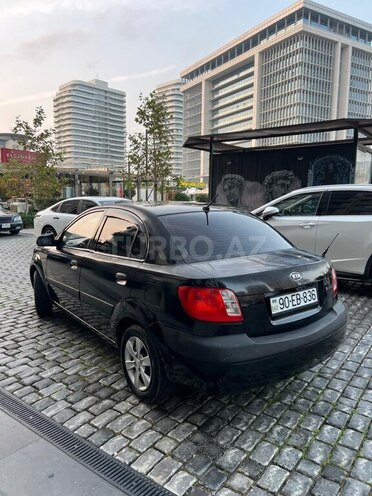 Kia Rio-4