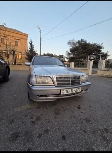 Mercedes C 230-1
