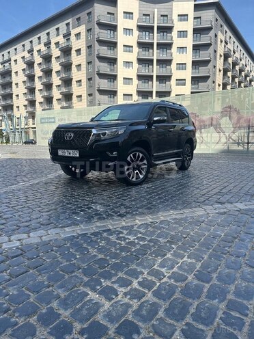 Toyota Land Cruiser Prado-1