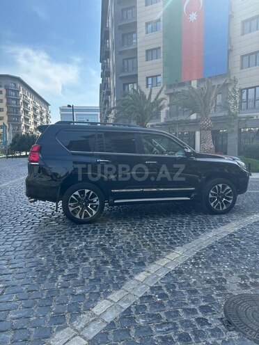 Toyota Land Cruiser Prado-15