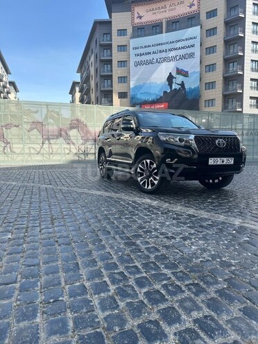 Toyota Land Cruiser Prado-8