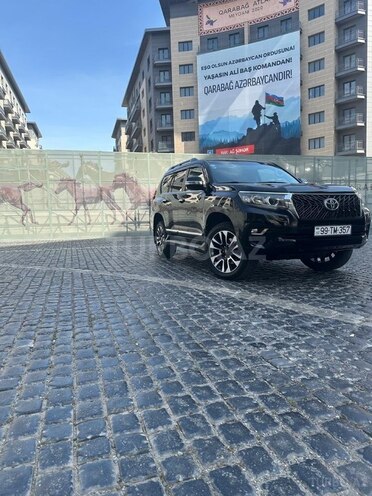 Toyota Land Cruiser Prado-7