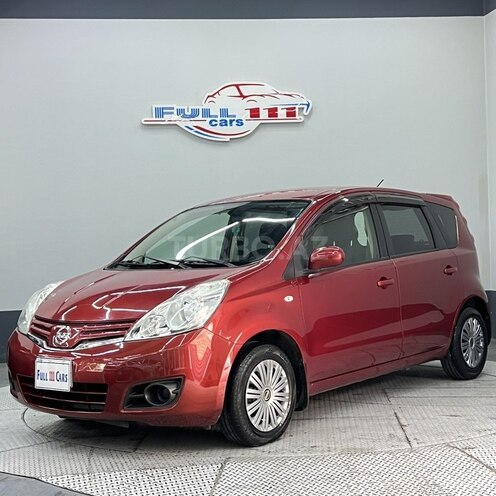 Nissan Note-4