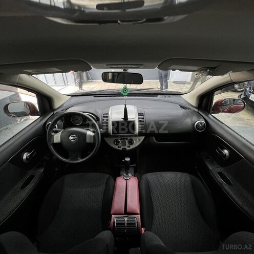 Nissan Note-8
