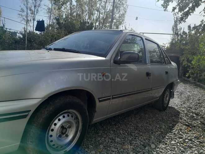 Daewoo Nexia-3