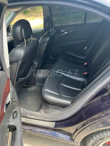 Mercedes E 220-6