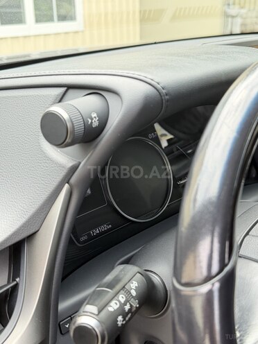 Lexus ES 250-7