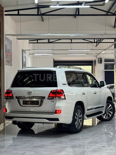 Toyota Land Cruiser-23
