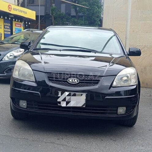 Kia Rio-1