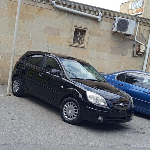 Kia Rio-10