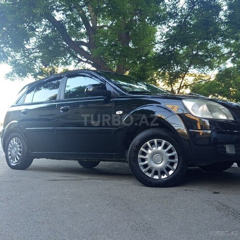 Kia Rio-14