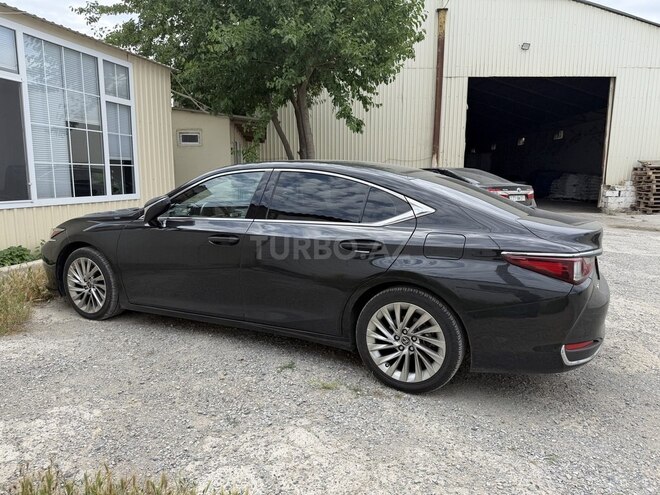 Lexus ES 250-4