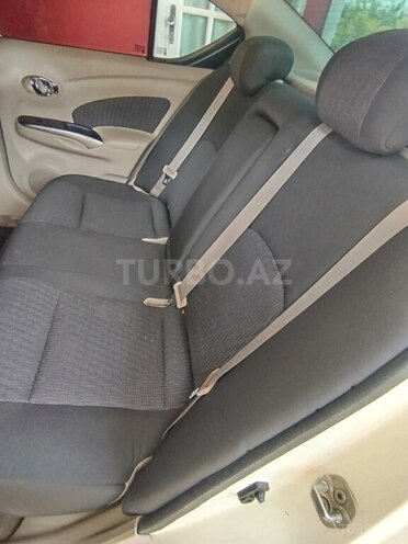 Nissan Sunny-18