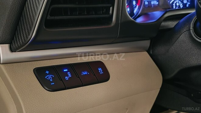 Hyundai Elantra-15