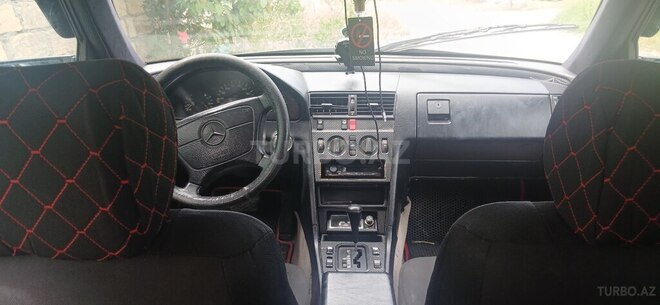 Mercedes C 220-8