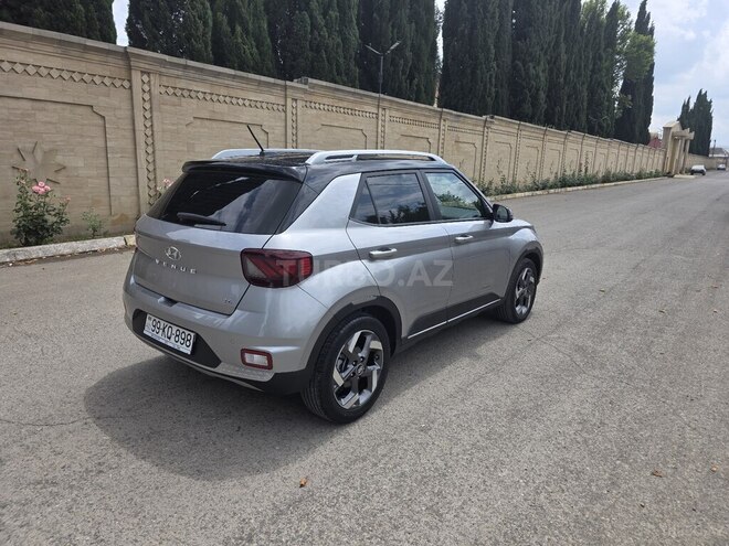 Hyundai Venue-5