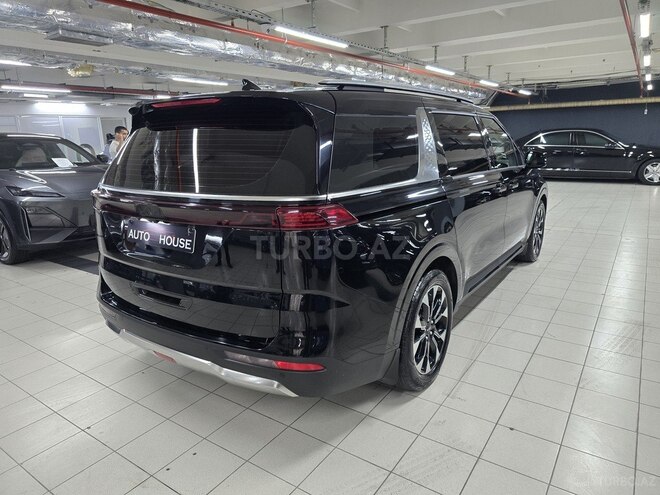 Kia Carnival-7
