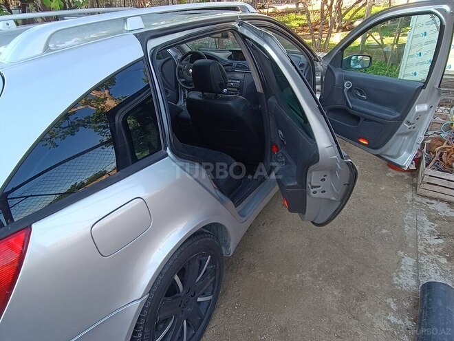 Renault Laguna-2