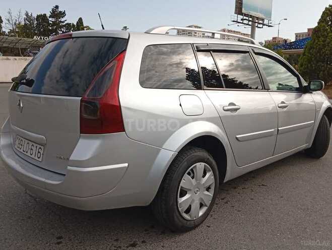 Renault Megane-2