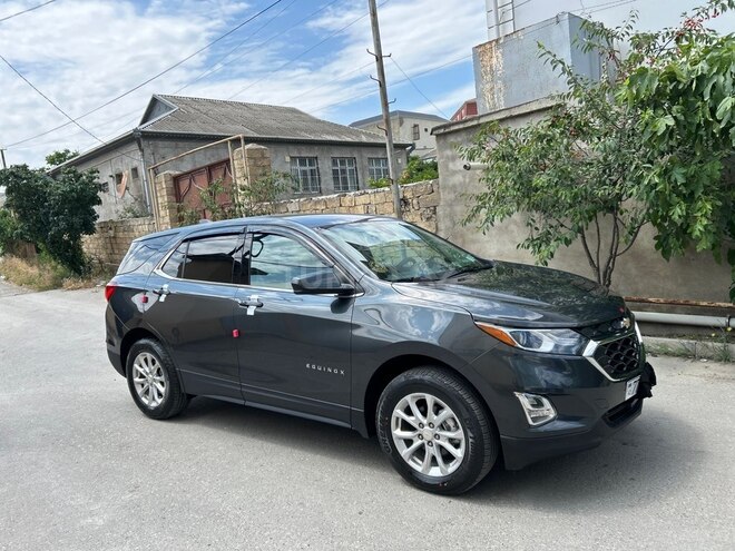 Chevrolet Equinox-4