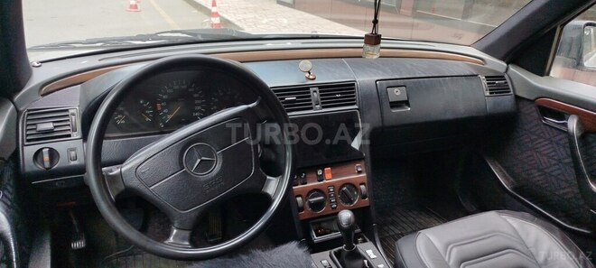 Mercedes C 180-8