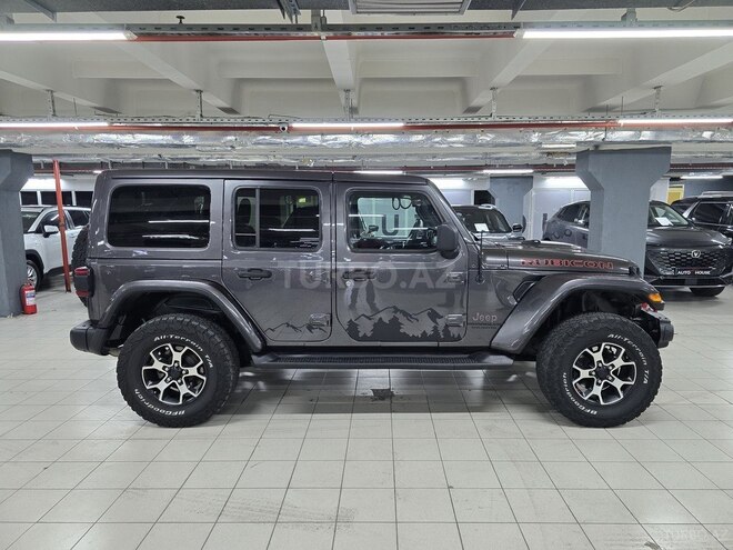 Jeep Wrangler-4