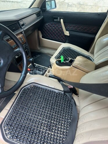 Mercedes 190-13