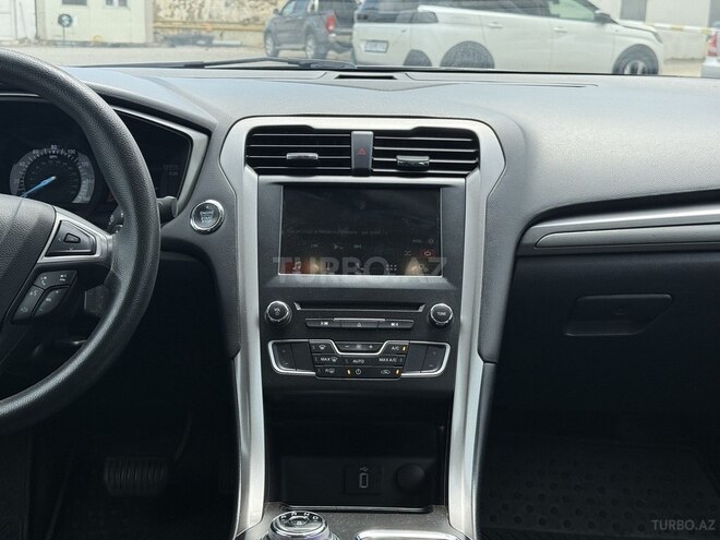 Ford Fusion (North America)-12