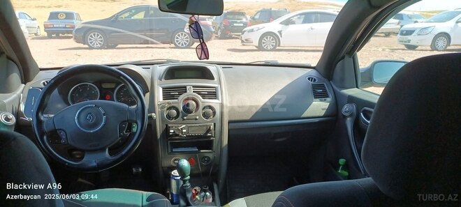 Renault Megane-5