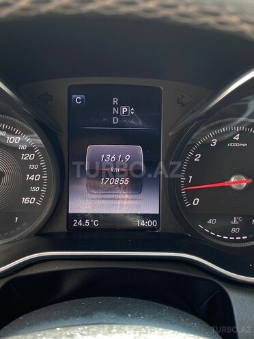 Mercedes C 300-10