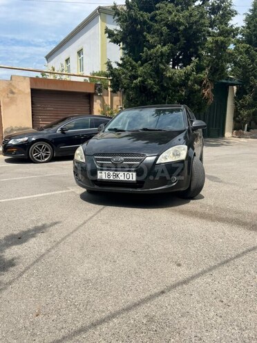 Kia Ceed-1