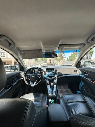 Chevrolet Cruze-4