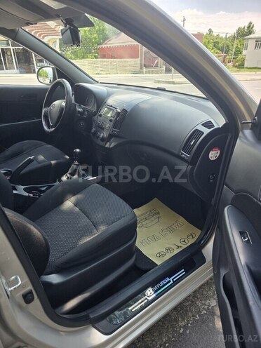 Hyundai i30-4