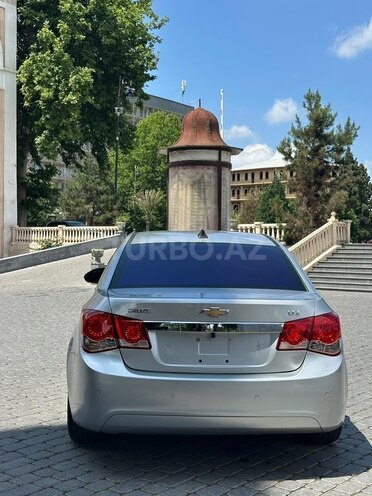 Chevrolet Cruze-7