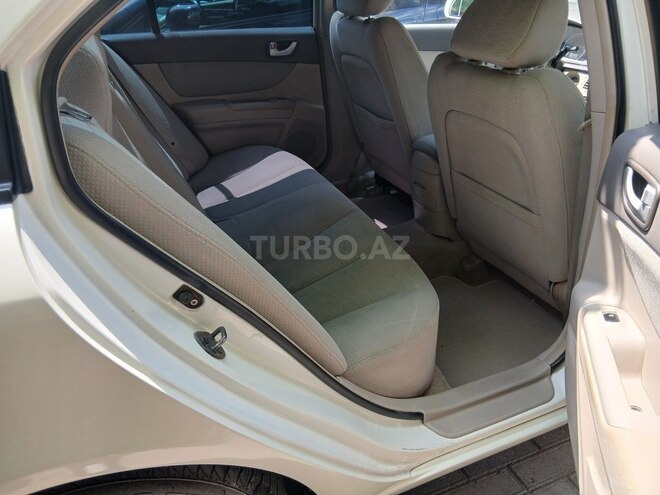 Hyundai Sonata-7
