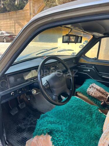 GAZ 24 "Volga"-11