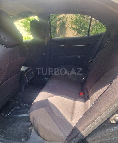 Toyota Camry-7
