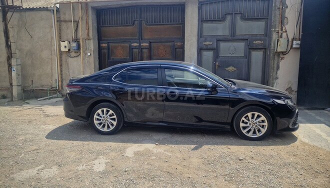 Toyota Camry-4